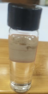 Ácidos grasos de cadena corta y media emulsionados líquido soluble en agua
